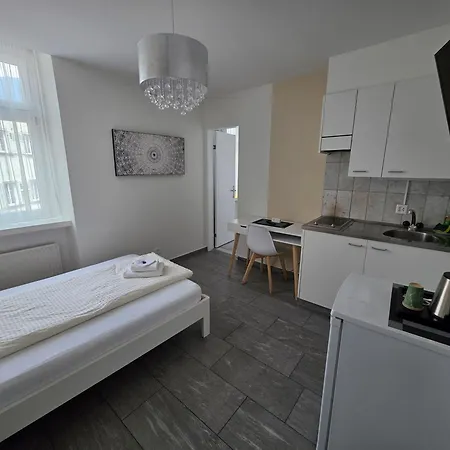 Surselva Hotel *